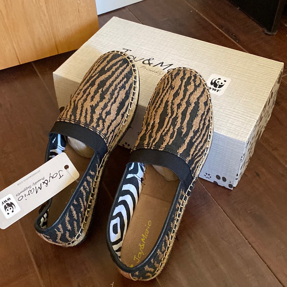 Joy & Mario Espadrille slip ons